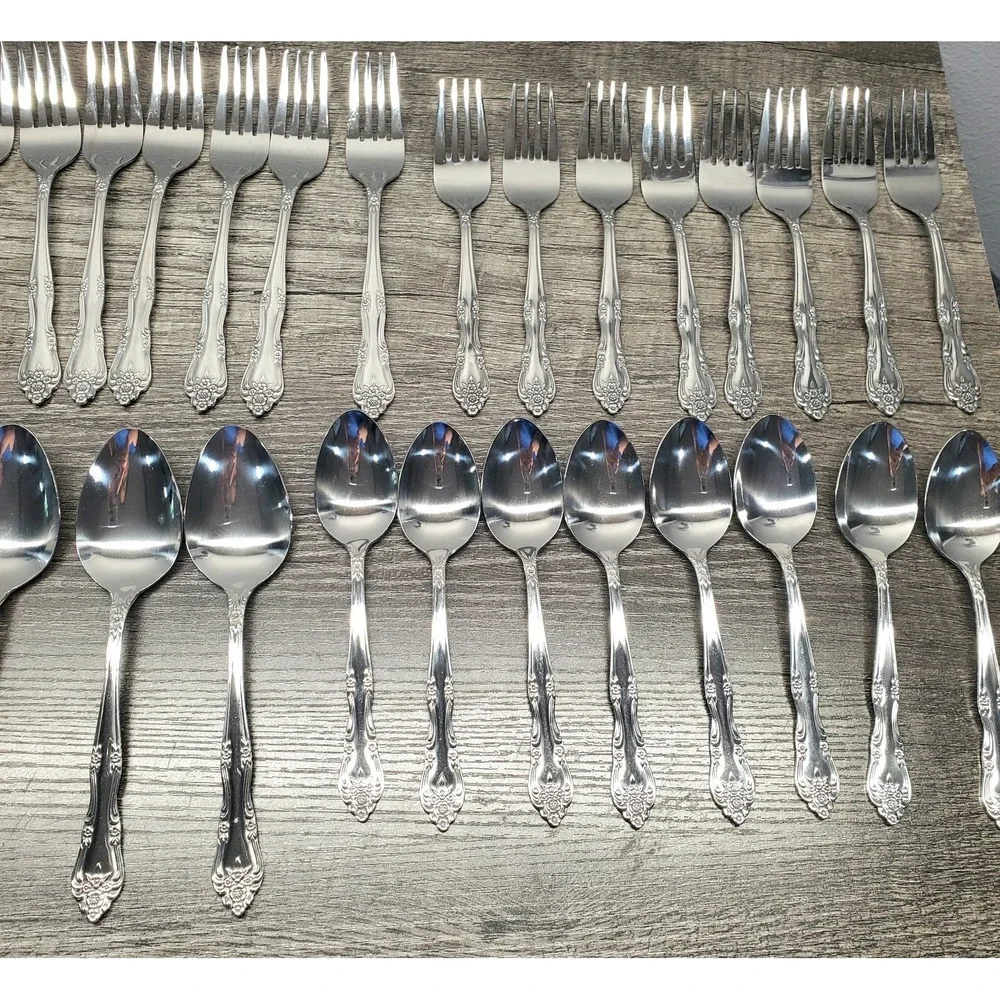 Rogers Co Flatware Set Stainless Korea Floral Pattern Service 8 Set Of 43 NEW